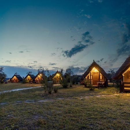 Dolphin Camping Sfântu Gheorghe Exterior photo