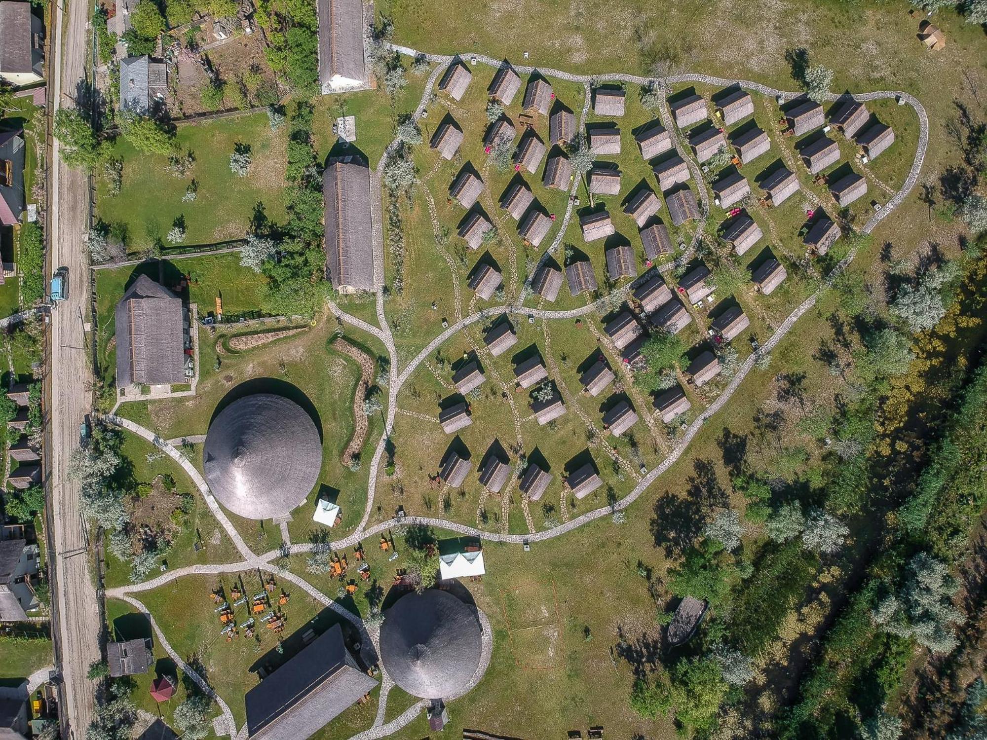 Dolphin Camping Sfântu Gheorghe Exterior photo